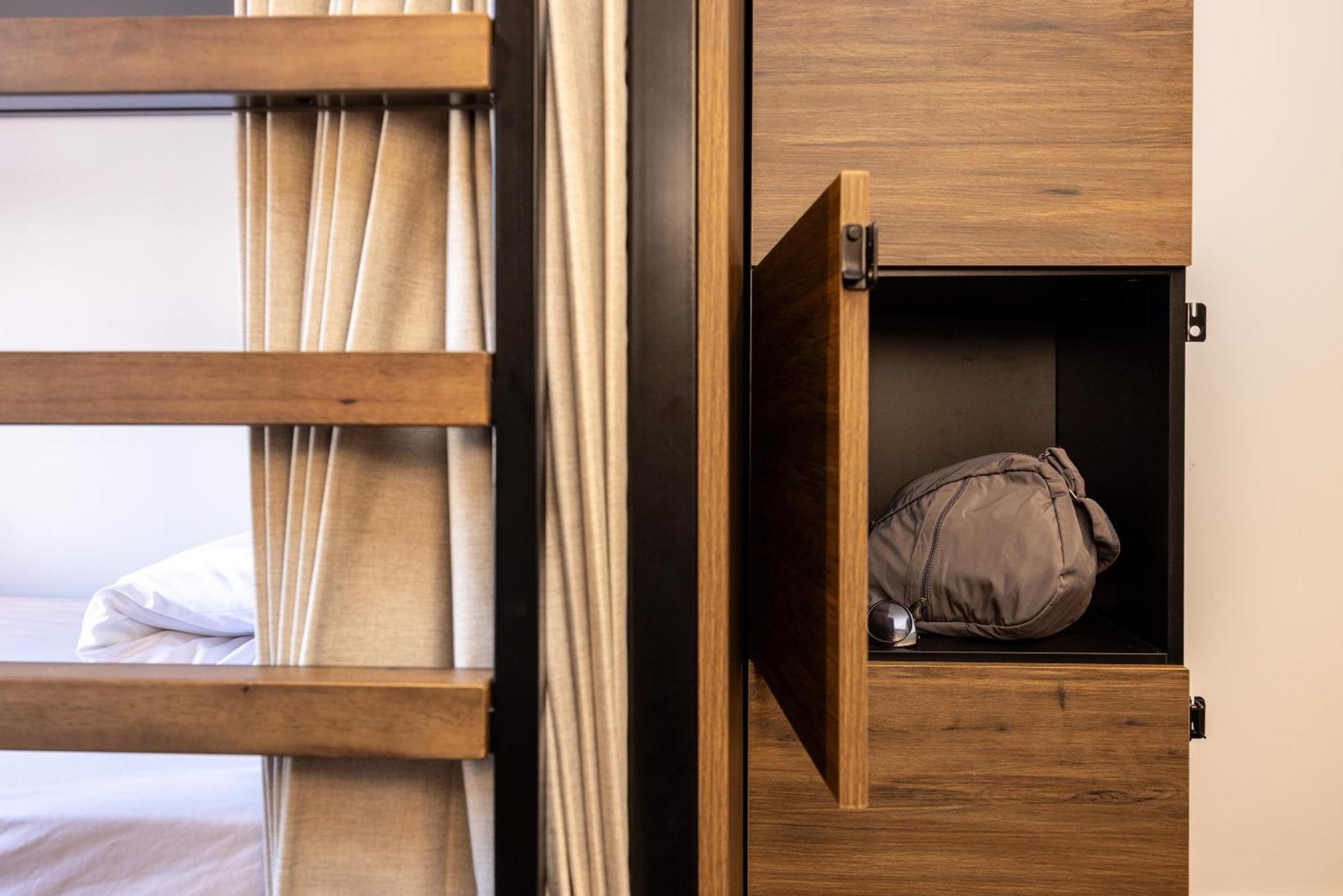 Haka House Rotorua Hostel Ngoại thất bức ảnh